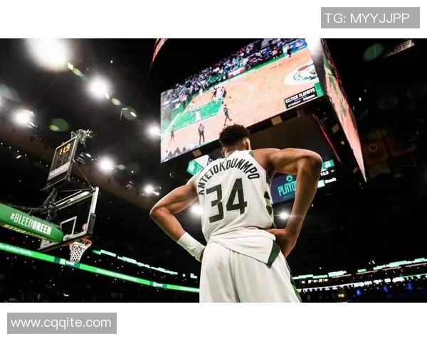 字母哥愤怒撕扯球衣雄鹿惨败后更衣室内冲突升级