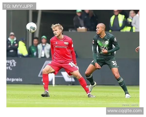 柏林联合与不伦瑞克的激烈对决谁能在赛场上笑到最后