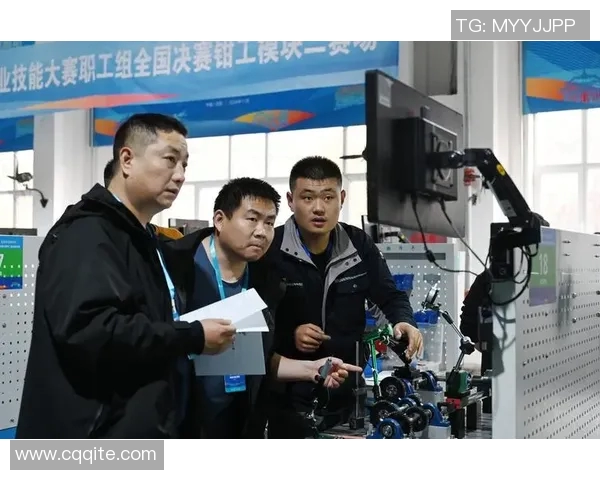 程帅澎：从普通青年到行业领军人物的成长之路与奋斗故事