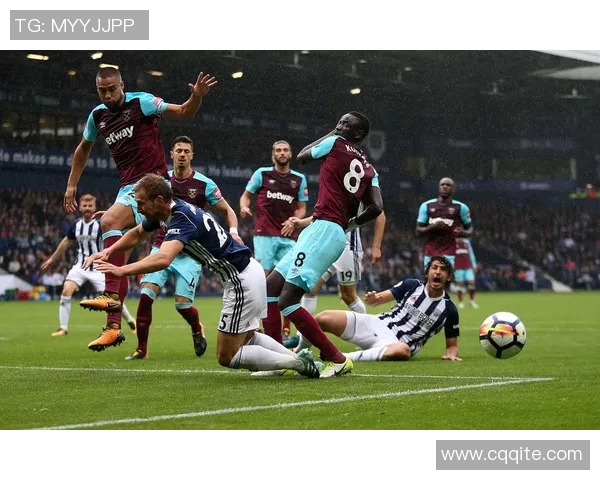 西汉姆联迎战阿仙奴英超焦点之战谁能笑到最后