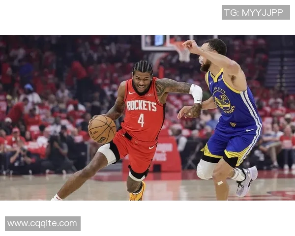 2004年NBA季后赛小牛与火箭的激烈对决回顾与精彩瞬间分析