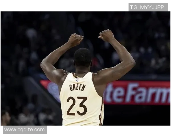 亚历山大单场50分创纪录雷霆逆转击败卫冕冠军勇士