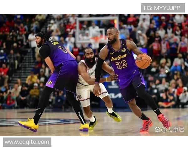 今日NBA湖人对决骑士精彩赛事回顾与分析